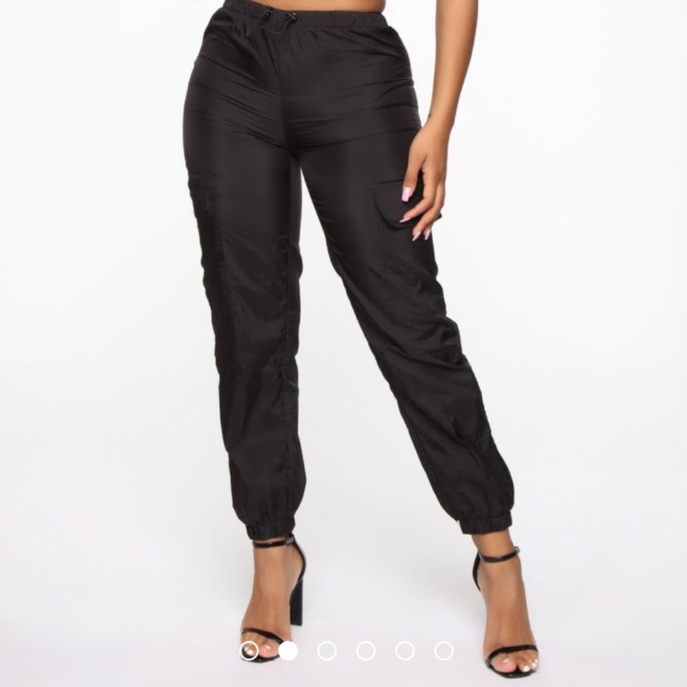 On the rise cargo joggers